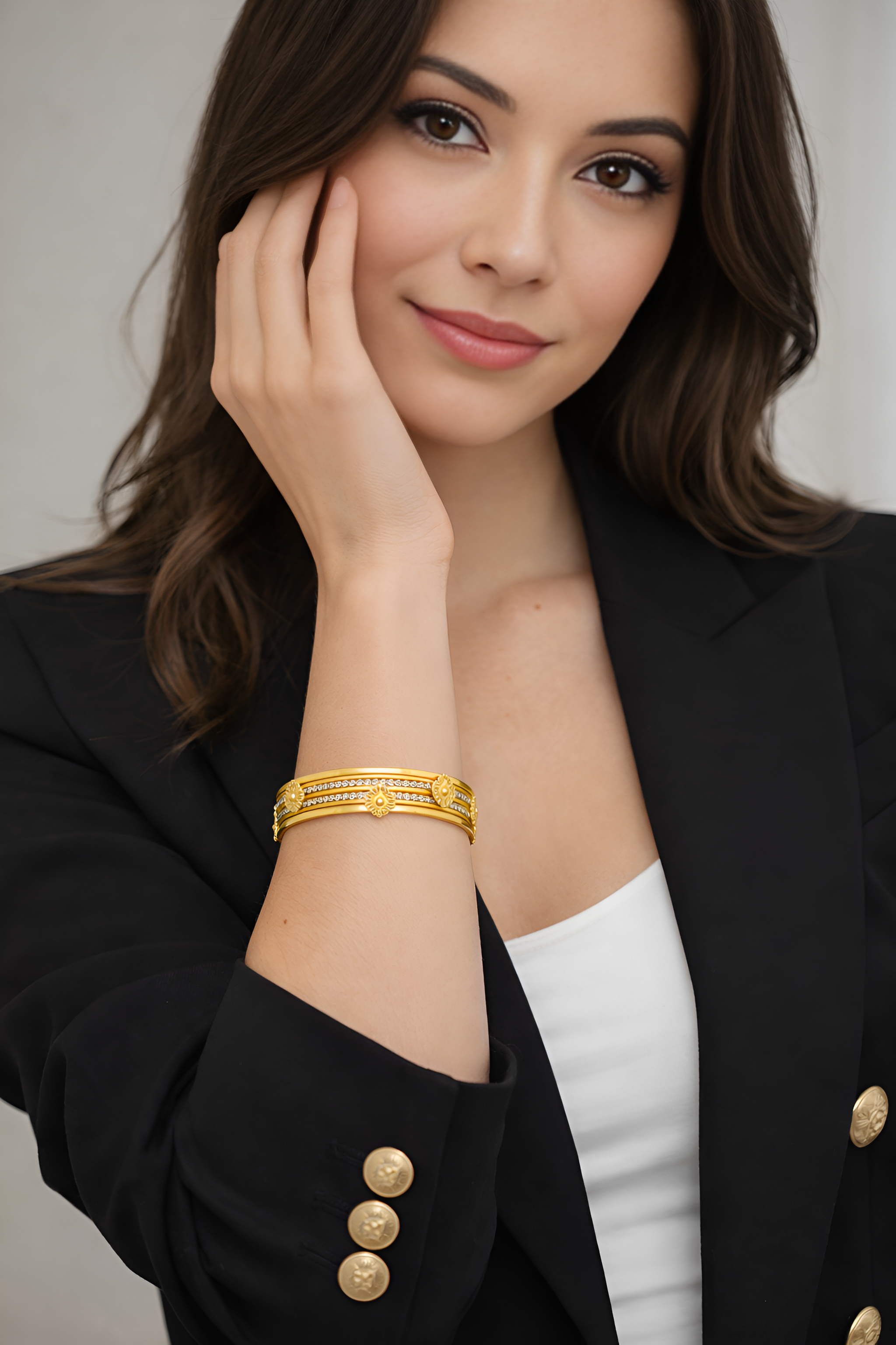 ADJUSTABLE HANDCUFF, GOLD PLATED