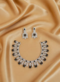 NECKLES SET, SILVER PLATED