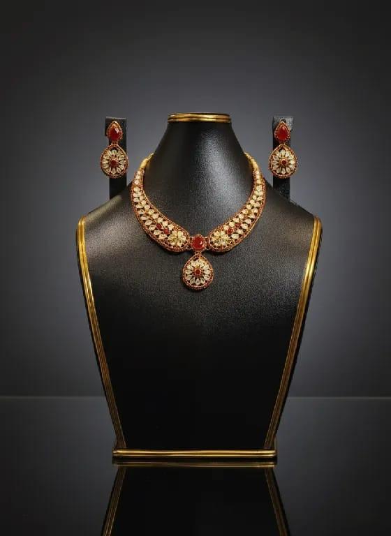 Gold Plated, Neckless Set
