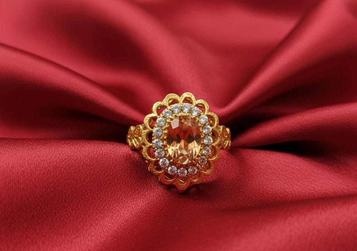 GOLD PLATED RING WITH ZIRCON