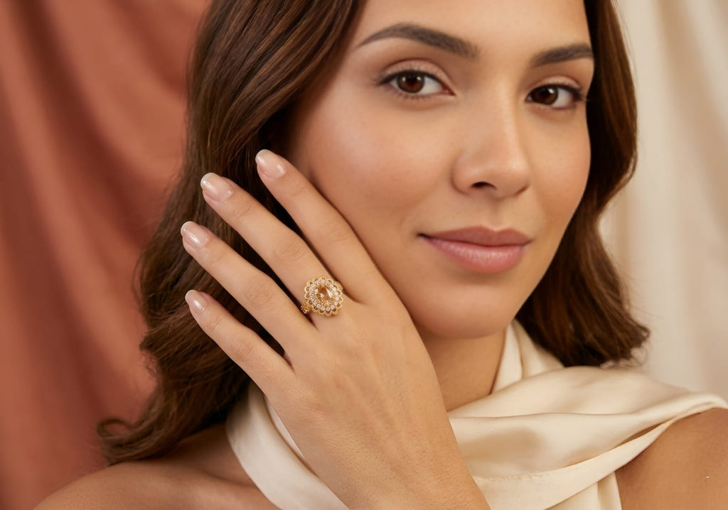 GOLD PLATED RING WITH ZIRCON