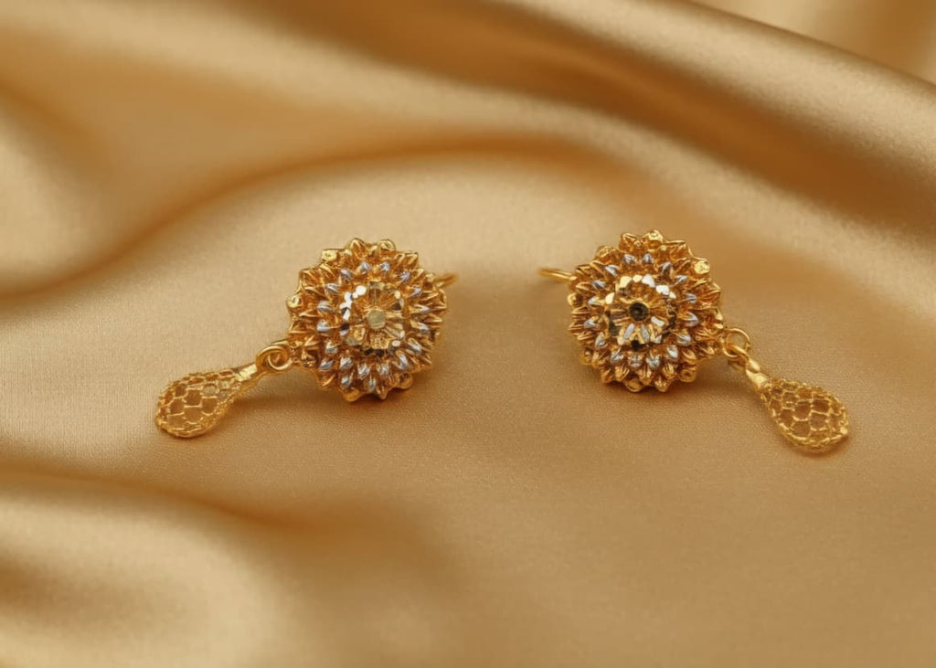 GOLD PLATED EAR RINGS