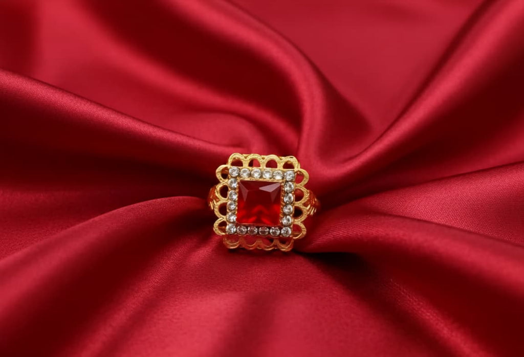GOLD PLATED RING WITH ZIRCON