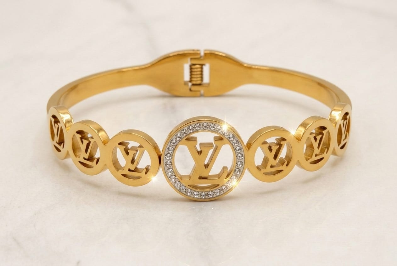 LOUIS VUITTON (LV) GOLD PLATED WITH AMERICAN DIAMOND