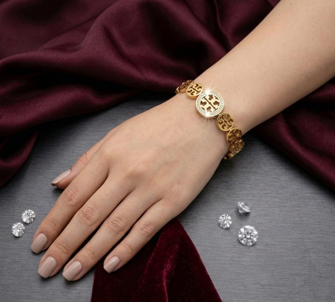 HAND CUFF, GOLD PLATED WITH AMERICAN DIAMOND