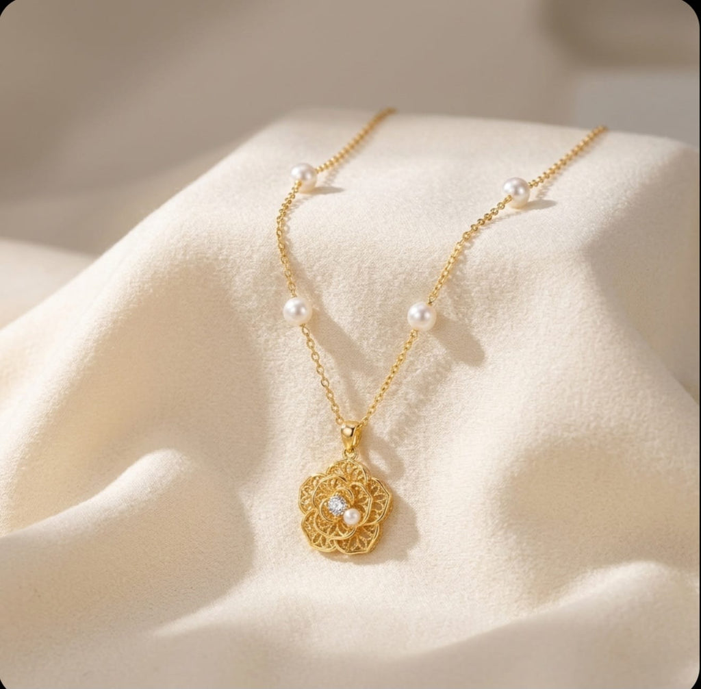 Silver Heart - Necklace Style 2