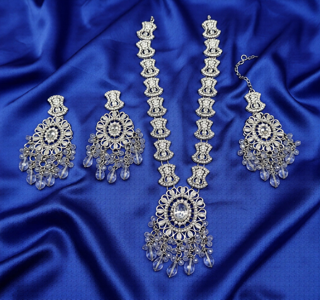NECKLES SET, SILVER PLATED